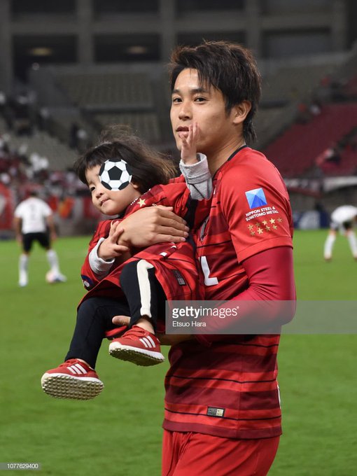 内田篤人の嫁の榎田優紀との馴れ初めが感動 バツイチや出産はガチ あそびばでしゃべろう