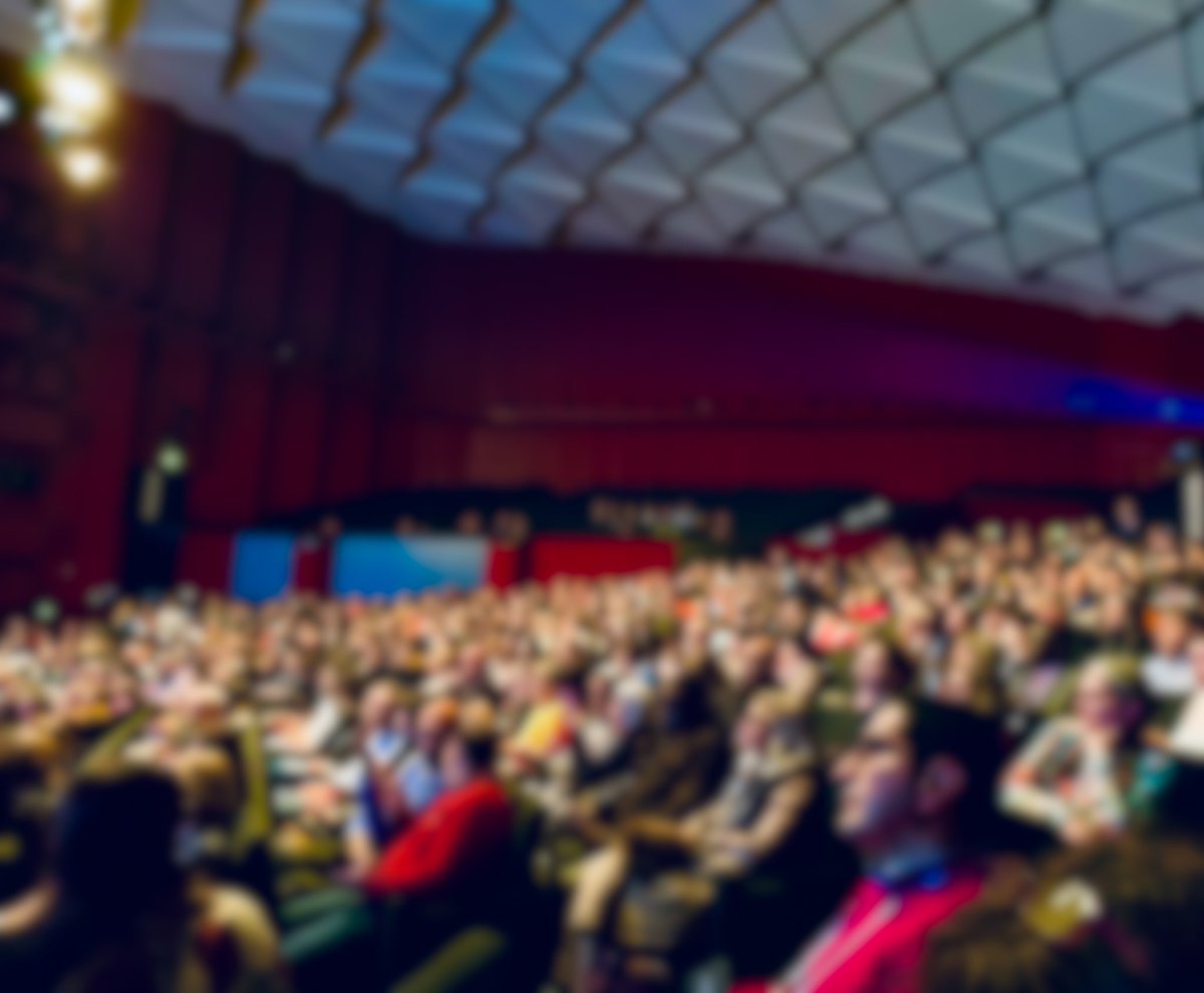 DraMallafre's tweet photo. Le Professeur I. Nisand présente le Professeur Petra de Sutter, membre d’honneur du CNGOF. Auditorium Erasme complet! #CNGOF #CNGOF2018 #Fetilité #politique https://t.co/qDihQBfeeE