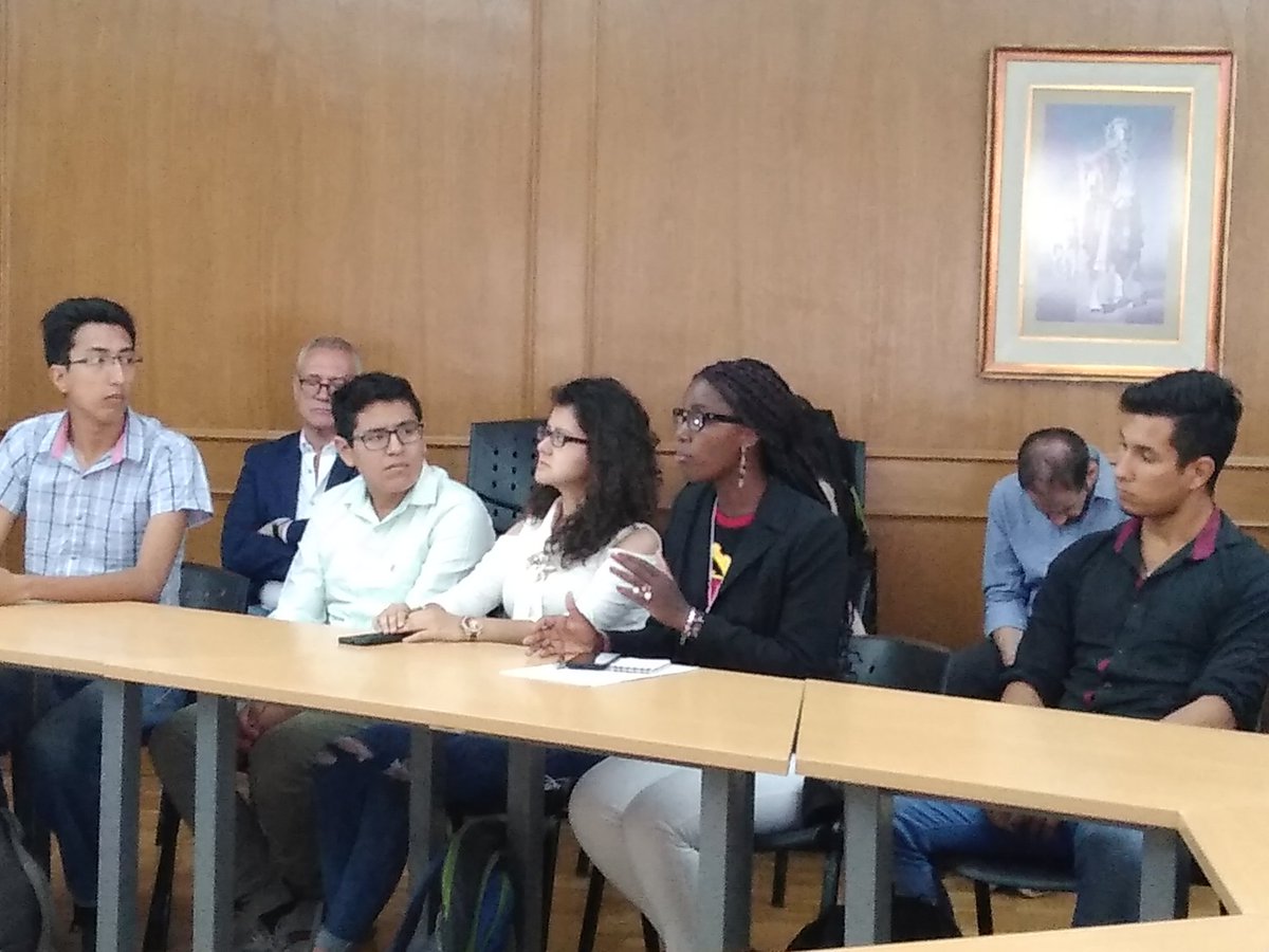 #Ahora Estudiante de Angola cuenta su experiencia en nuestro país y en la #UNAJ