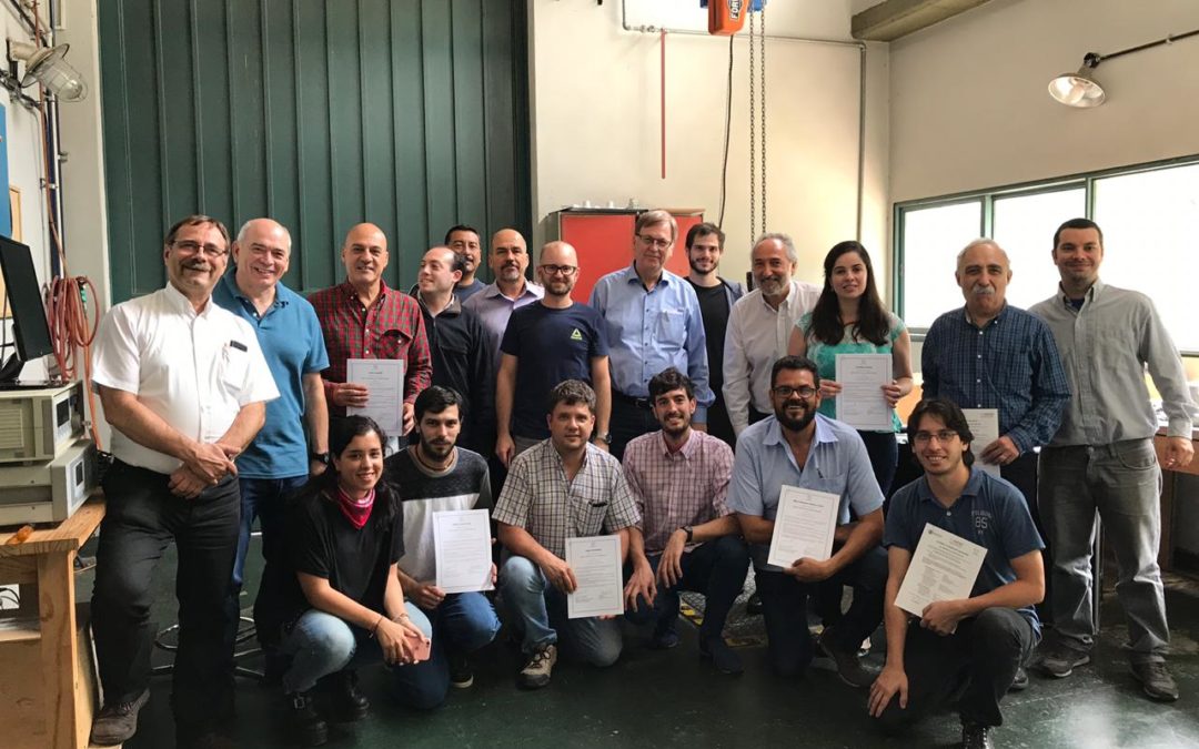 AAENDE's tweet photo. Del 5 al 16 de noviembre se realizó con éxito en el Centro  Atómico Constituyentes el primer curso de capacitación en Radiografía  Digital Nivel 2 en Latinoamérica. El mismo contó con el financiamiento  del Organismo Internacional de Energía Atómica OIEA (...) https://t.co/aOstLK3LcX