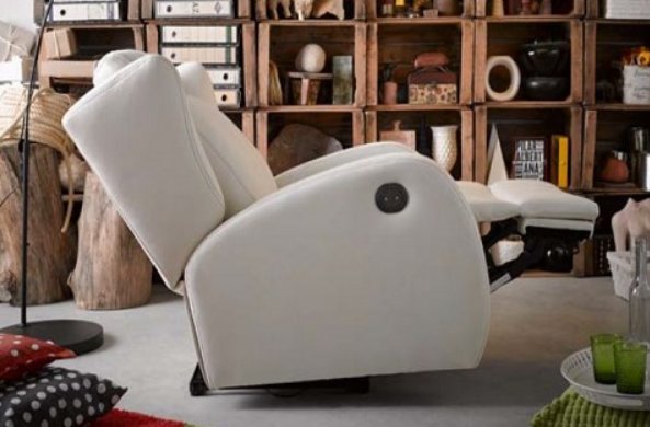 LBS_SOFAS's tweet image. 🎁 Llévate a casa el MÁXIMO CONFORT al MEJOR PRECIO de #Madrid 
En #LBSSofás contamos con promociones que te lo ponen muy sencillo 💖 

#SILLÓN RELAX DOMINIC palanca balancín giratorio, pespuntes y aplicaciones de doble costura!!  👉+INFO: bit.ly/2QjlGKI