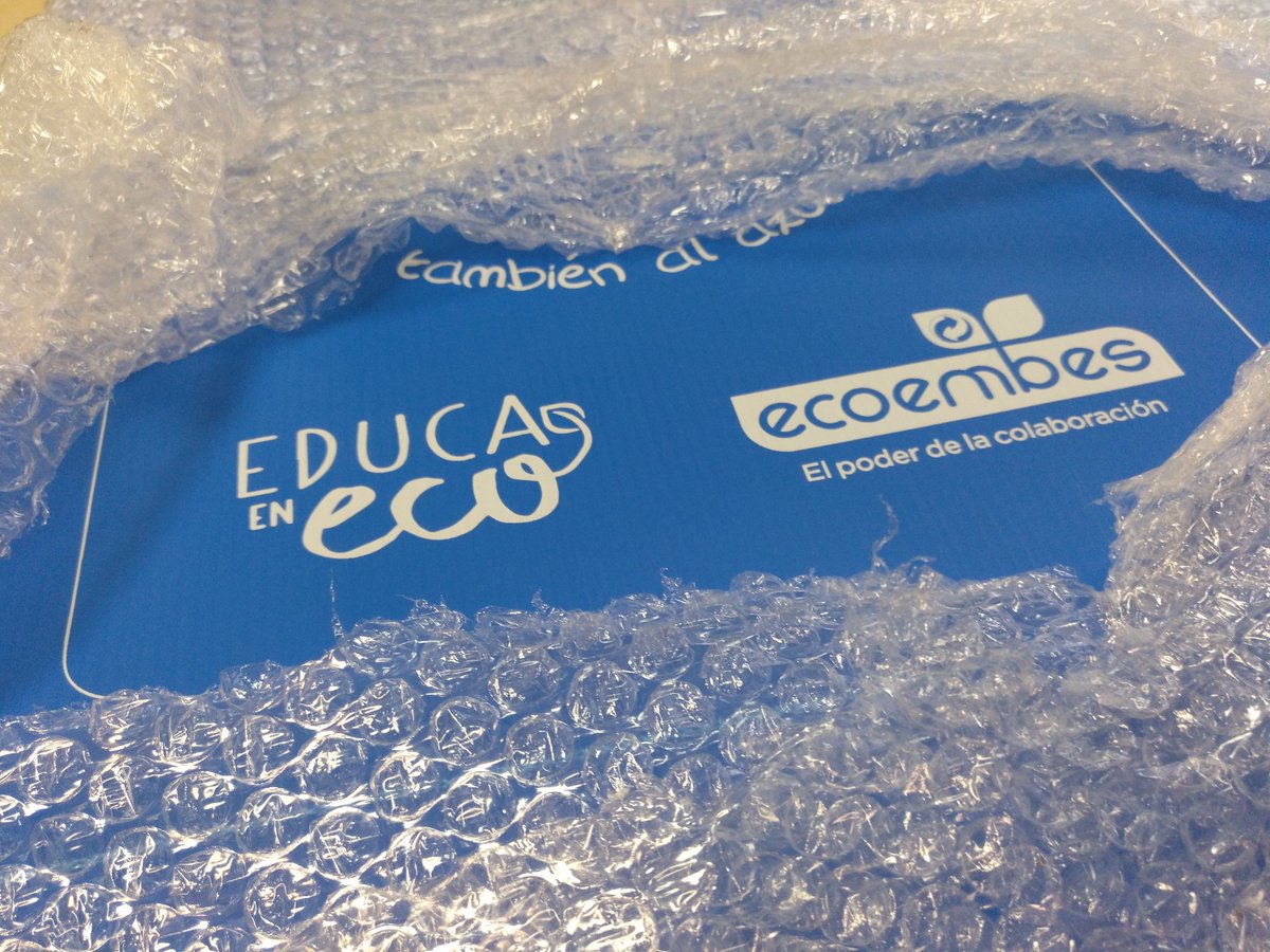 profesorFP's tweet image. Hoxe recibimos o material de @ecoembes_com Estamos súper ilusionados para abordar un novo #proxecto para mellorar #MedioAmbiente #sostenibilidad #FormacionProfesional ♻️♻️♻️👌💪