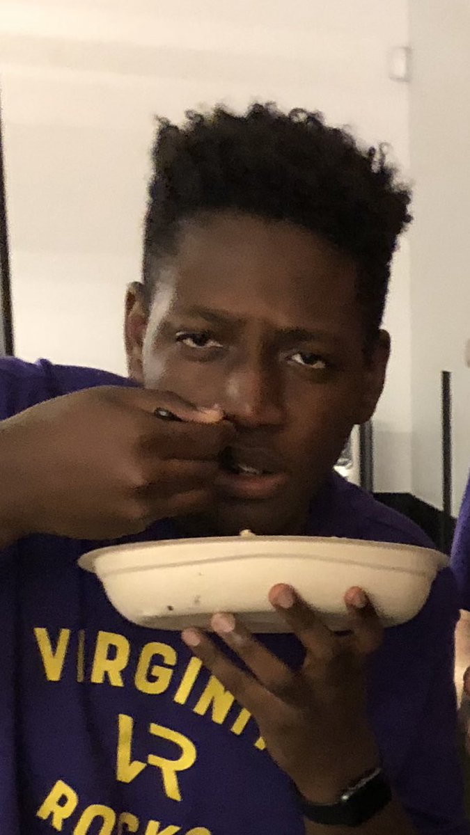 VRocksBC's tweet photo. Desmond when he sees we’re playing Milk Men this week #eatup https://t.co/rd91Bl5hqj
