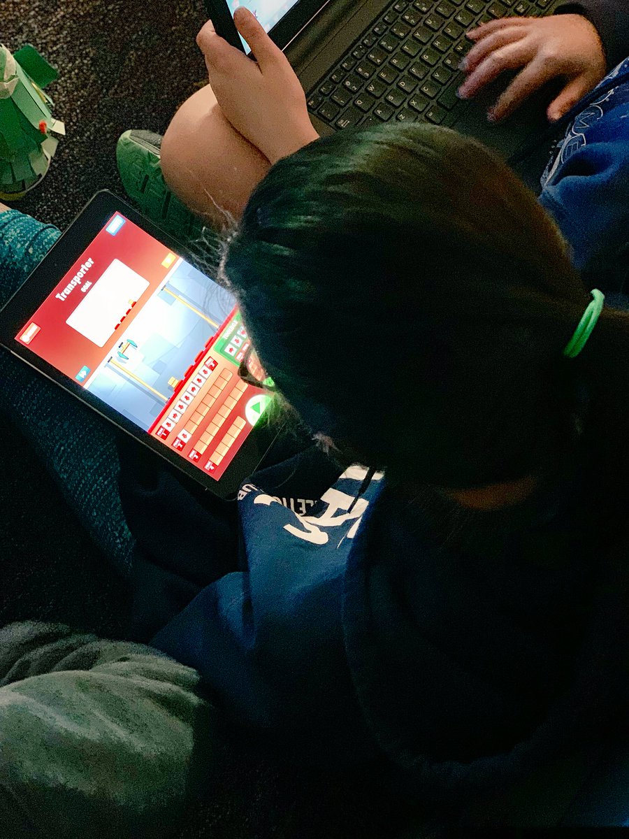 haleypena23's tweet photo. We are comfy and cozy during this week’s #HourOfCode! 💻📱 #SWESInnovates #SWEScodes #rrisdtech @tech4fun https://t.co/42P1vKfbyd