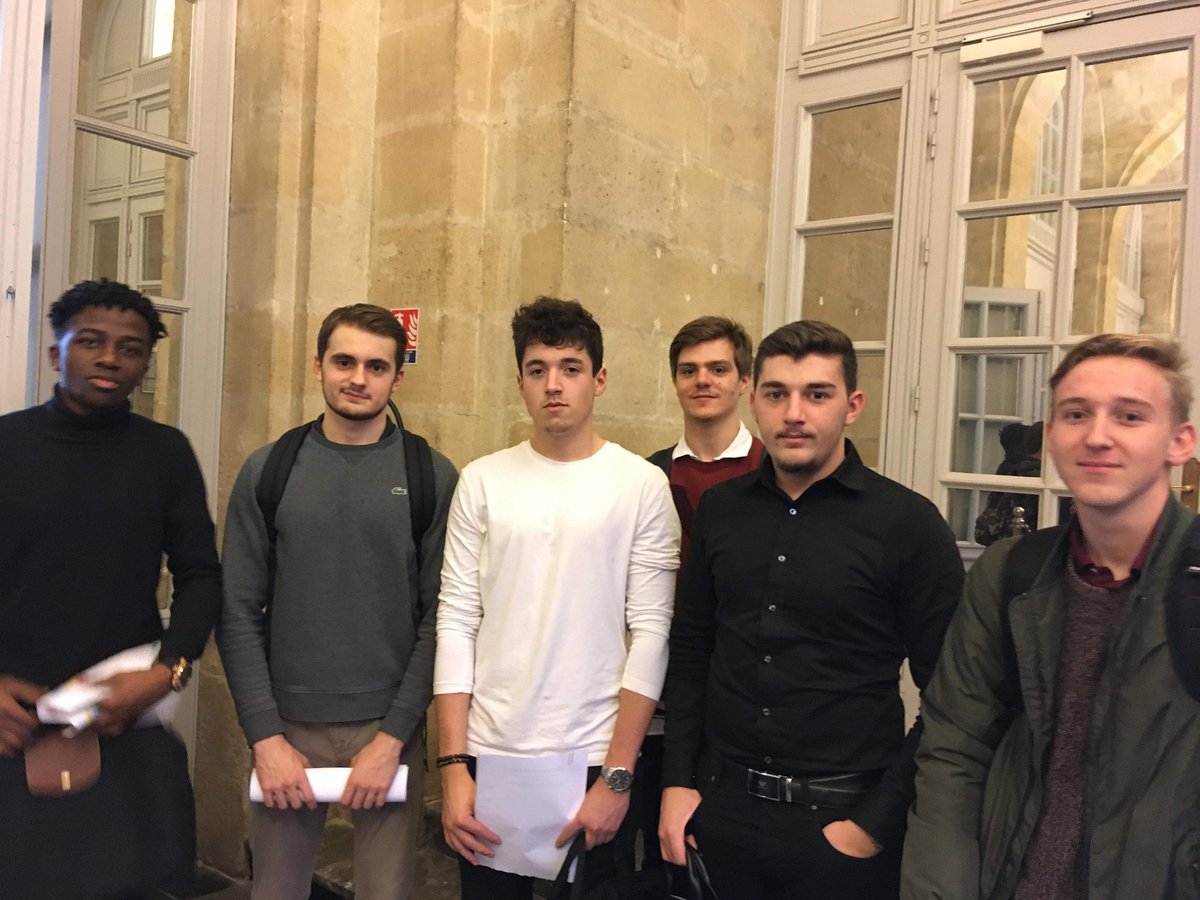 #FTDAY18 by <a href="/FrenchTechBx/">FrenchTechBx</a>, immersion dans l'écosystème bordelais pour nos WIS 1ère année ! 
#stage #réseau #digital