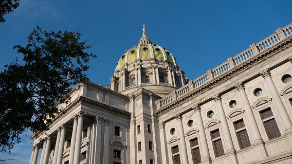 Lancaster County Republican @RepBryanCutler is preparing for his new role as the majority leader in the state House of Representatives. He joins us to talk about his priorities. http://go.witf.org/shrV30mSf1h
Listen live: http://www.witf.org/listen/listen-news-online.php …