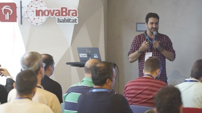 Code4SecBR's tweet image. O @ericktedeschi falou sobre &quot;Elevando o nível de segurança em uma arquitetura de micro serviços&quot;. Ainda teremos mais 5 palestras hoje! Acompanhe tudo
#code4sec #appsec