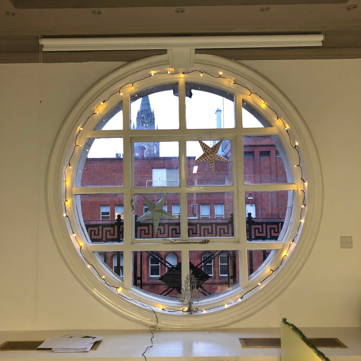 PeacockandSmith's tweet photo. Our Manchester office have been getting into the festive spirit this afternoon! #Christmas #ManchesterTownHall https://t.co/42ibmGIoWp