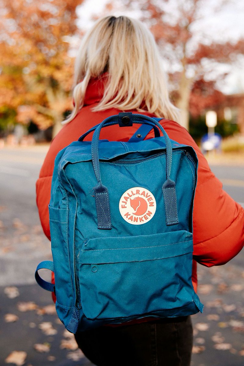 Urban Outfitters (@urbanoutfitters) on Twitter photo ⭐❄️it's DAY 5 of #12DaysOfUOGifted! Today we're giving a <a href="/Fjallraven_Swe/">Fjällräven</a> Kanken backpack to four winners! Follow + Retweet to enter! ❄️⭐ ⭐❄️it's DAY 5 of #12DaysOfUOGifted! Today we're giving a <a href="/Fjallraven_Swe/">Fjällräven</a> Kanken backpack to four winners! Follow + Retweet to enter! ❄️⭐