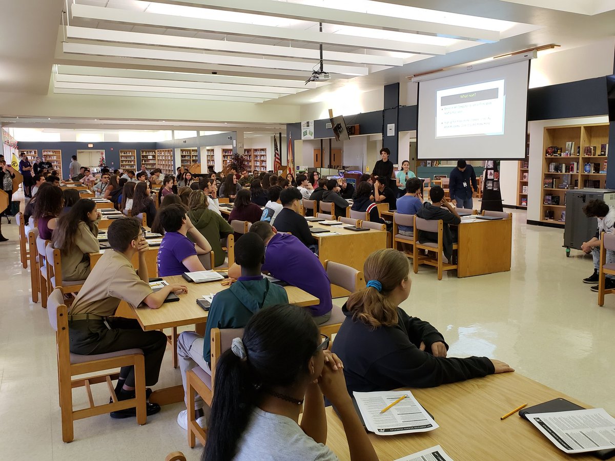 DrMillerEdu's tweet image. Packed house @OHPride_of_Boca to learn about coding during their student led #hourofcode2018 activities. Highly impressed! @PrincipalBurke @pbcHoward @561Sdpbc @pbcsd