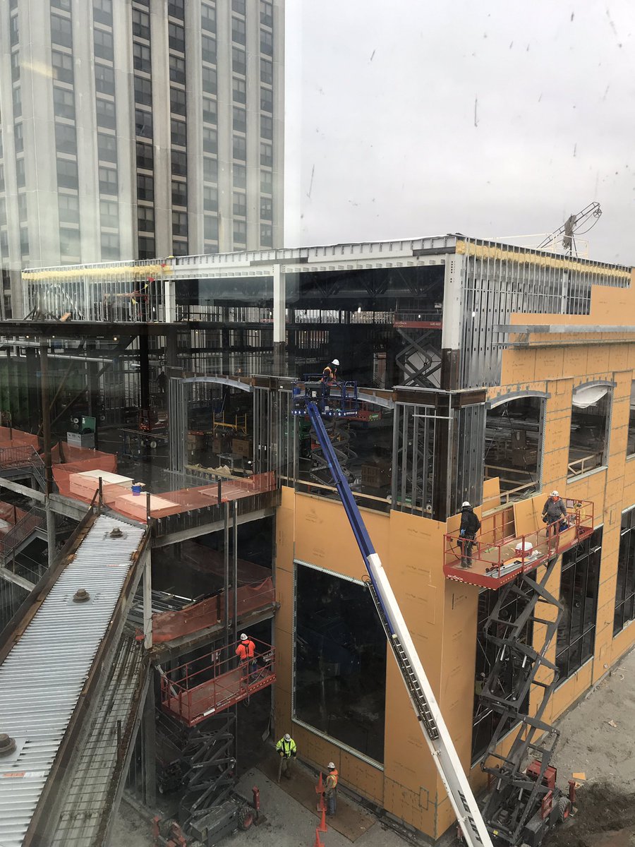 LoyolaRamblers's tweet image. Construction continues to move along on The Alfie Norville Practice Facility with opening still on track for summer 2019. #OnwardLU 🏗 🏀🏐