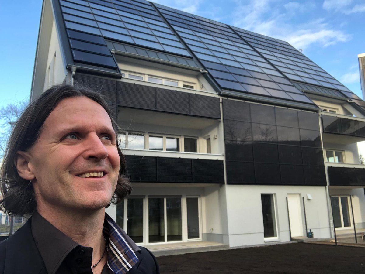 Timo Leukefeld tweet media