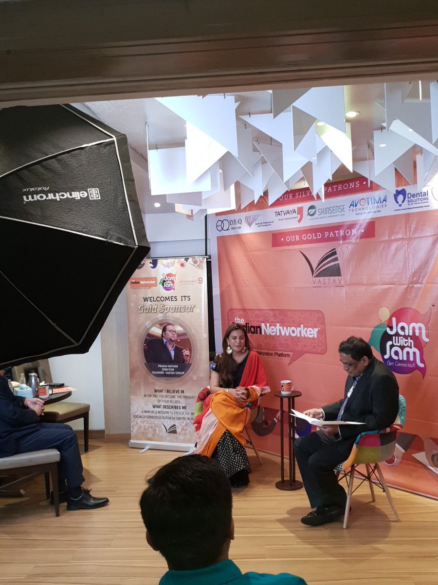 indnw's tweet photo. @AvniVarma on @indnw @JamwSam . Backstage view of an interesting chat about #Transformers of India. #WednesdayWisdom https://t.co/km4sXbJXIn