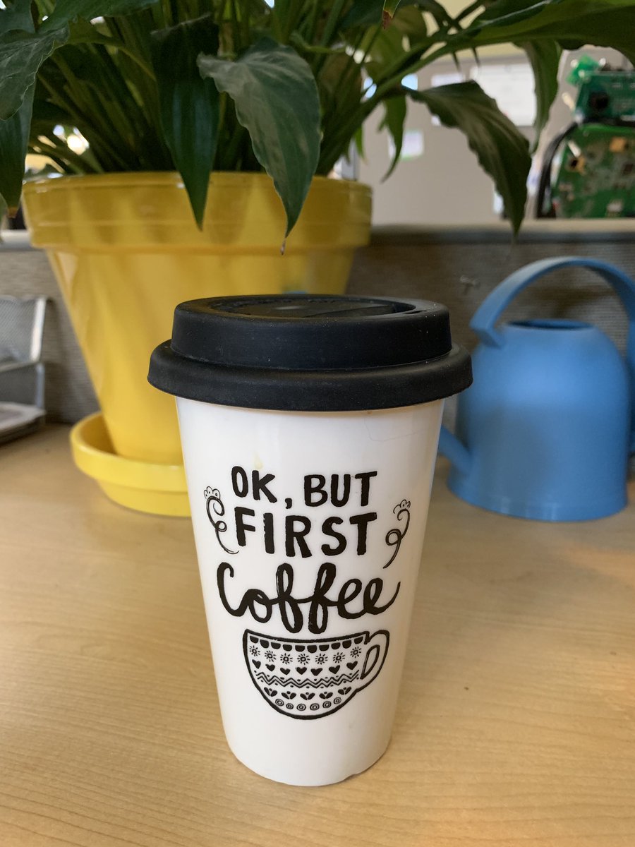 tiedejess's tweet photo. Peppermint mocha and #sproutsessions today! If only I had a #donotdisturb sign for my desk... https://t.co/G7aGrzQKuG