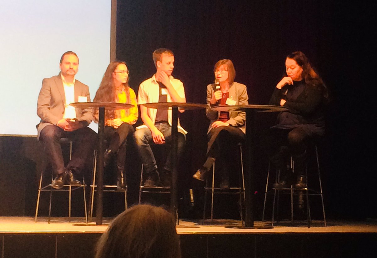 För att stärka demokratin i Göteborg måste staden möta medborgarna i ögonhöjd @KarinPleijel på Demokratidagarna 2018 #gbgpol #miljöpartiet