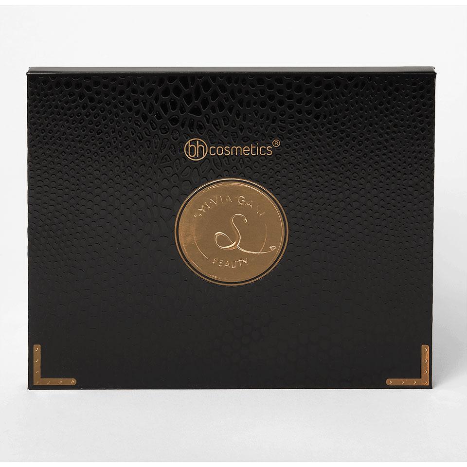 sylviagani's tweet photo. OMG MY PALETTE IS AVAILABLE NOW YOU GUYS I JUST BOUGHT 2 MYSELF JUST IN CASE NO ONE BUYS IT LMAO!
BUY $24 OF HEAVEN, HERE: https://t.co/Z18MZm77r5 https://t.co/F0PgwWtDzN