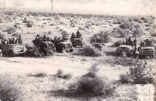 VinodDX9's tweet photo. #chachroraid
There were two teams : Alpha and Charlie ( possibly 80 commandos in each ). Jeep and Jongas (Jabalpur Ordnance aNd gun carriage Assembly) were equipped with MMGs. https://t.co/e2FDjVwGGb