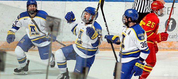 chnews's tweet photo. Team of the Week: Alaska - https://t.co/uwkXtlatz6 @NanooksHockey https://t.co/6IiuAvJMkJ