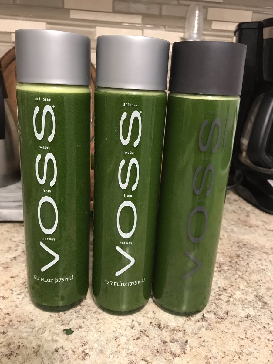 SandersonLife's tweet photo. Drink your fresh green juice! 
Starts my morning off great! 
#green #juice #greenjuice #HealthyLiving #HealthyLife #healthcoach #WednesdayMotivation #Christmas #season https://t.co/ab4RerwUpX