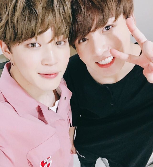 urmy_183la's tweet image. 可愛すぎる
なんか、バンタン中毒やわ🇰🇷
何しとっても7人のこと考えとる。w
精神安定剤💉午後から頑張れる✡️
みんなもそーやんな？ww

#ARMYさんRTorいいねしてくれたらフォローします 
#BTS
#バンタン
#防弾少年団好きな人と繋がりたい