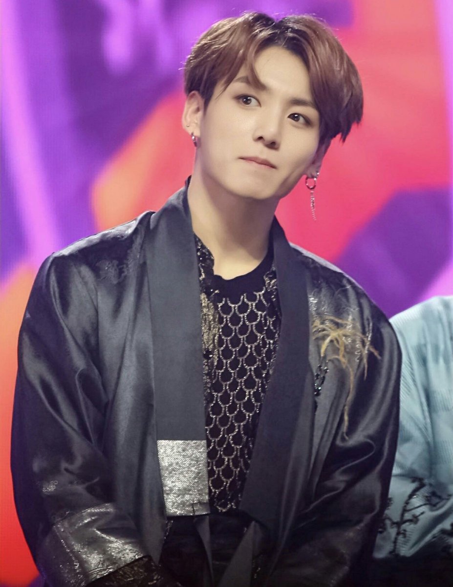 jkukc's tweet image. ᴀɴɴʏᴇᴏɴɢʜᴀꜱᴇʏᴏ ᴊᴇᴏɴᴇᴜɴ ʙᴀɴɢᴛᴀɴ ꜱᴏɴʏᴇᴏɴᴅᴀɴ ʜᴡᴀɴɢɢᴇᴜᴍ ᴍᴀᴋɴᴀᴇ ᴊᴇᴏɴ ᴊᴜɴɢᴋᴏᴏᴋ ɪᴍɴɪᴅᴀ—!!
  —Selamat yang udah keverif di @BANGTAN1O1 
Ada Xypaw ganteng nan imut disini~ ayo kenalan sama paw, gak gigit kok &amp;gt;&amp;lt; 
Makanannya jangan rebutan eoh :3