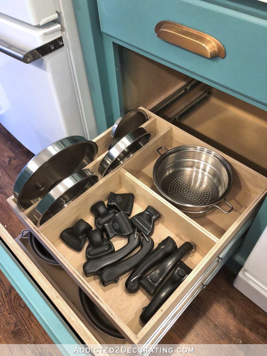 Kristi Linauer On Twitter Diy Customized Pull Out Cabinet