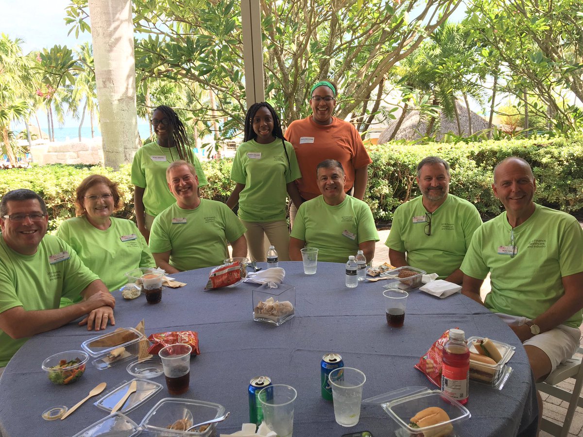 SEEDSchoolMiami's tweet image. Reliving the meaningful moments we had recently with @att @rndevents @RitzCarlton #ImpactSolutions @nike #ADayToRemember