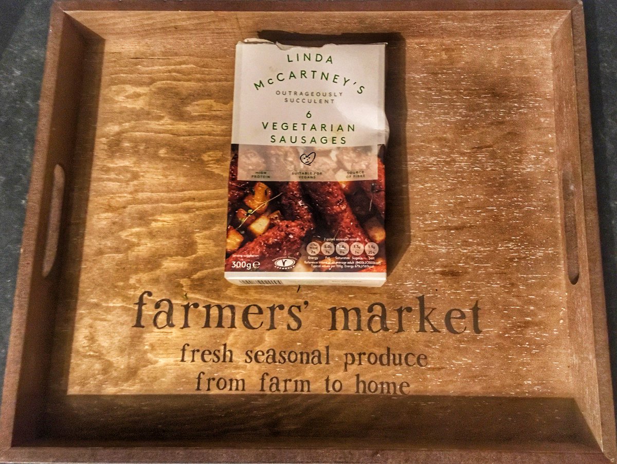 Thenonveganveg1's tweet photo. I’m going in balls deep. Linda McCartney’s vegan sausages.
Taste - 4/10
Texture - 9/10
Smell - 3/10
Value - 10/10
Fill factor - 6/10
Overall - 6.4/10
Not the worst for a first crack at saving the world. 🌱
#vegan #notveganyet #SaveTheWorld #foodcritic #healthyplanet #vegains https://t.co/NLbXaHmNVw