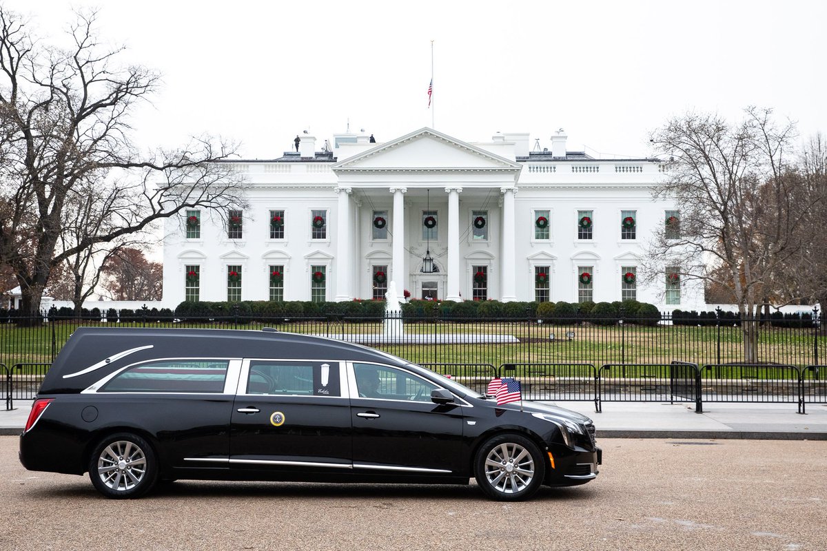 The White House 45 Archived (@whitehouse45) on Twitter photo 