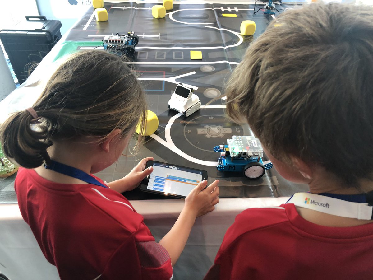 kbodge's tweet photo. Massive thank you to @123tech_nz and all your incredible team for the grand finals day. What a day! Children are buzzing. #learningathfs https://t.co/6kDDoHqOWF