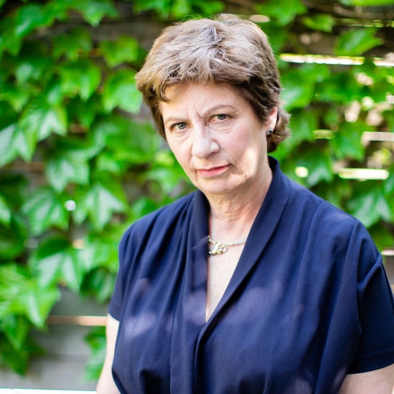 bethfarber_'s tweet image. Summer. Remember that? #WinterWonderland #Comedian #StandUpComedy #Comedy #NYCcomedy #BethFarber #Comedy #BabyItsColdOutside