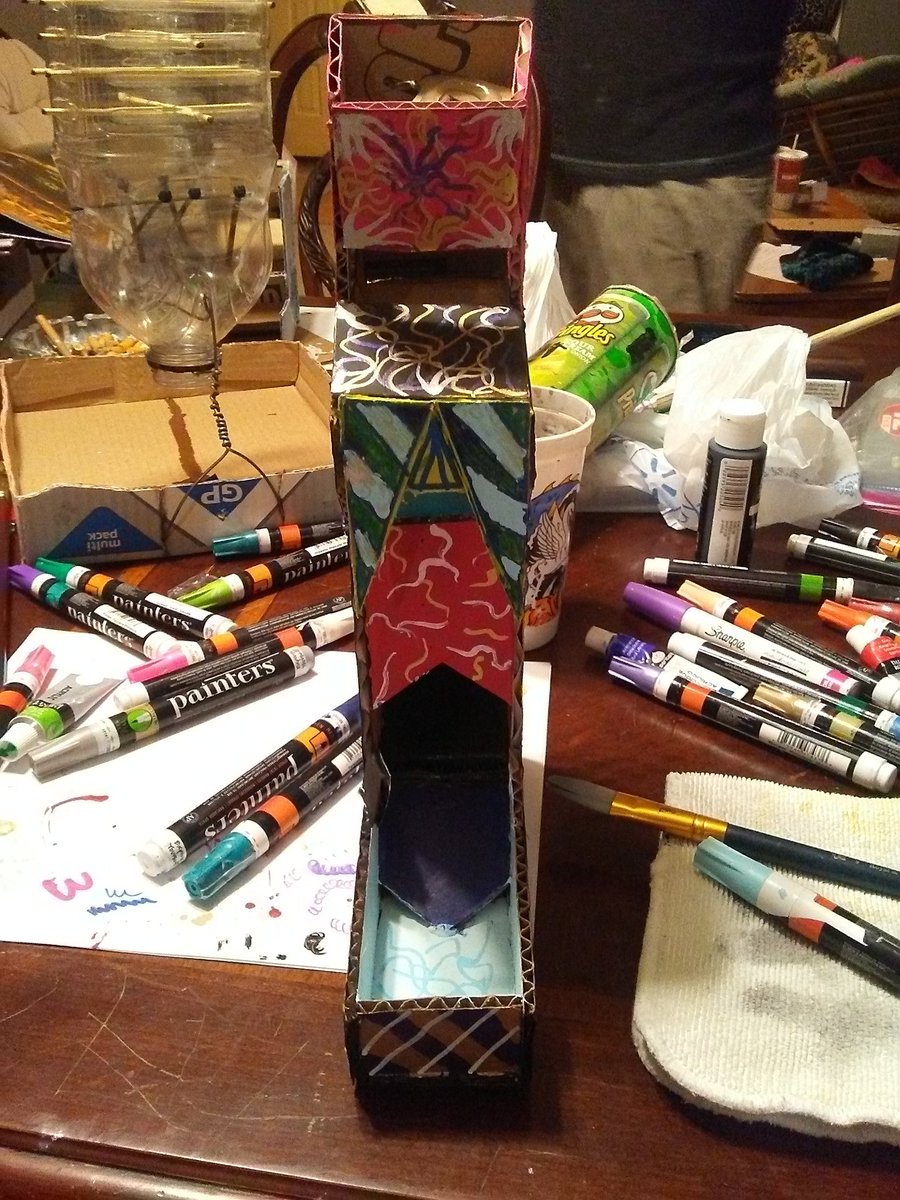 ZeroSuitSloth's tweet image. My dice tower I spent 3 hours (all together over the past 3 days) painting, then initiative trackers for our party that took about 2 hours. #dnd #NerdCrafting #DnD #dungeonsanddragons @Wyndscarr