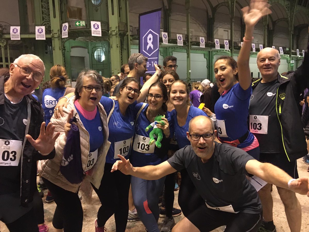 natrangroupe's tweet photo. #NuitDesRelais : immense fierté de la mobilisation de 40 de nos collaborateurs qui ont participé hier soir à la course organisée par la @Fondationfemmes 🏃‍♀️🏃‍♂️ ! Ce sont + de 220 000 euros qui ont été récoltés par 240 équipes pour soutenir les femmes victimes de violences https://t.co/ryexZyZX1w