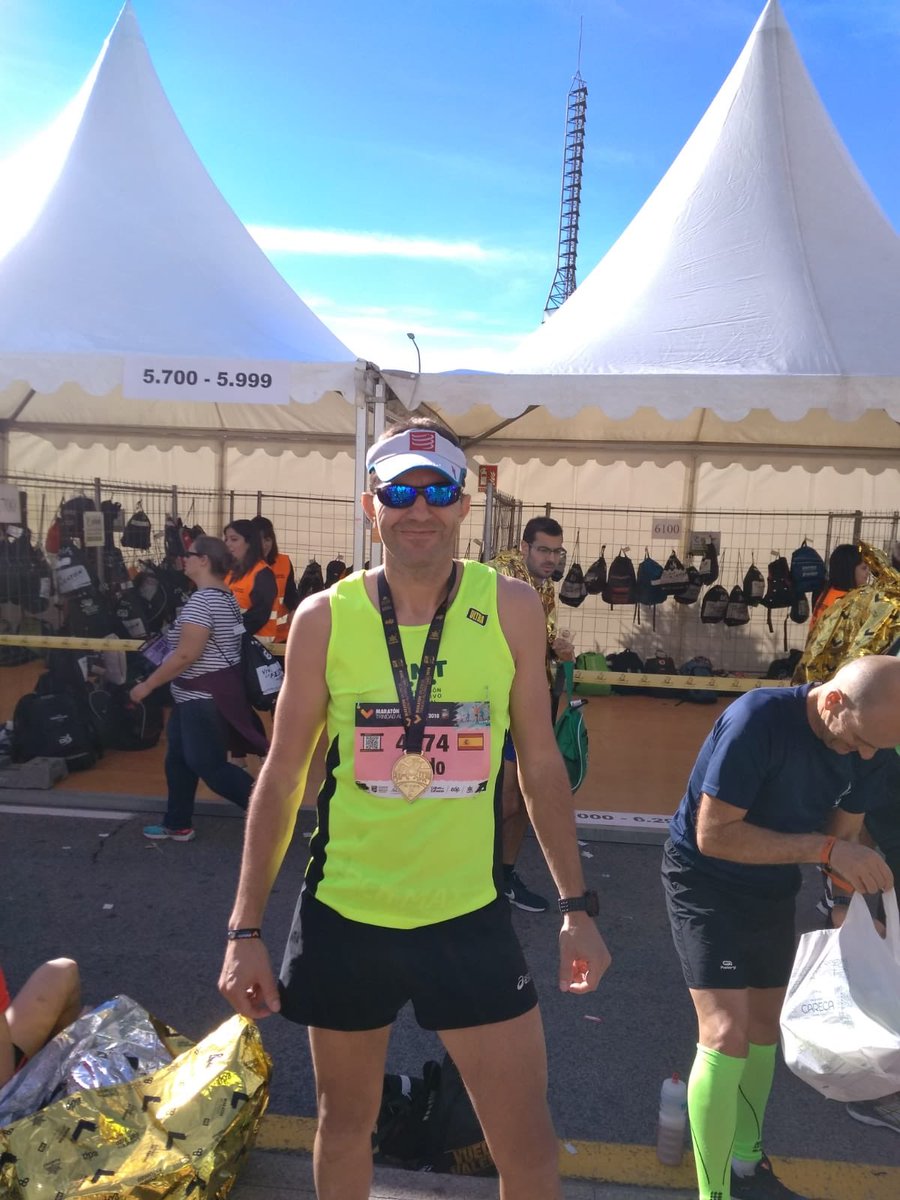 ClubMt3's tweet photo. Algunos miembros de MT3 se desplazaron a tierras valencianas a  disfrutar del asfalto. #maratondevalencia https://t.co/MIBD2g21sC