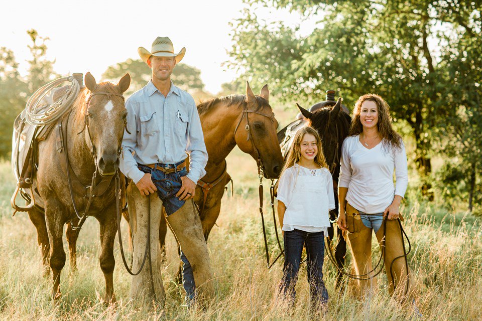 nobleresinst's tweet photo. Here at #Noble, we’re #producer’s helping #producers. Read more about Becca McMillan, executive assistant at Noble, and her family’s #ranching operation. https://t.co/r98lSizCZX #OKBeef #beef #cattleranch #cowcalfoperation #familyranch @OklaBeef https://t.co/HKBOFFOTCS