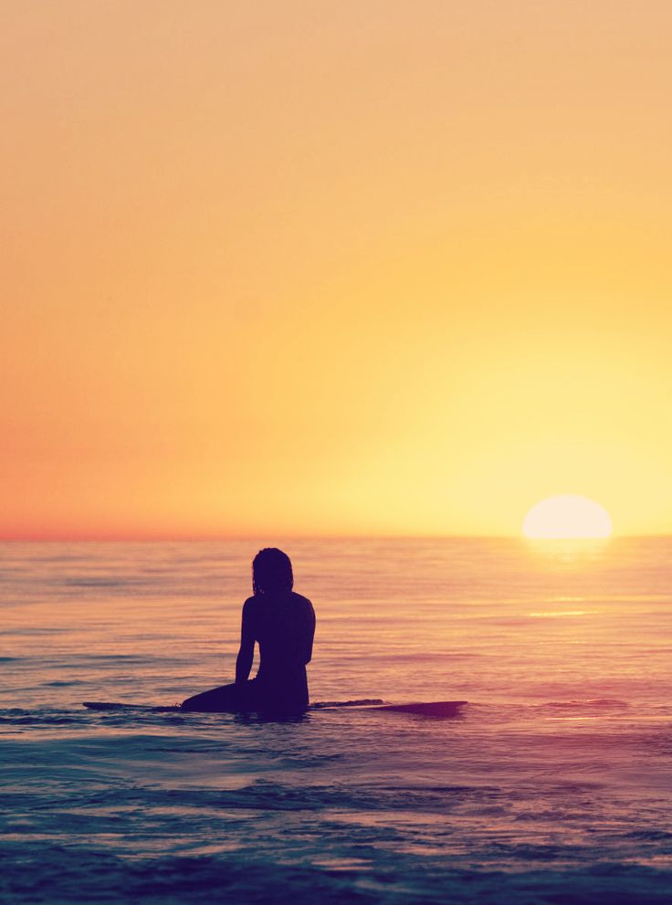 surfgirldeb's tweet photo. just be 🙏

g'night ! https://t.co/GtZ6UIERfd