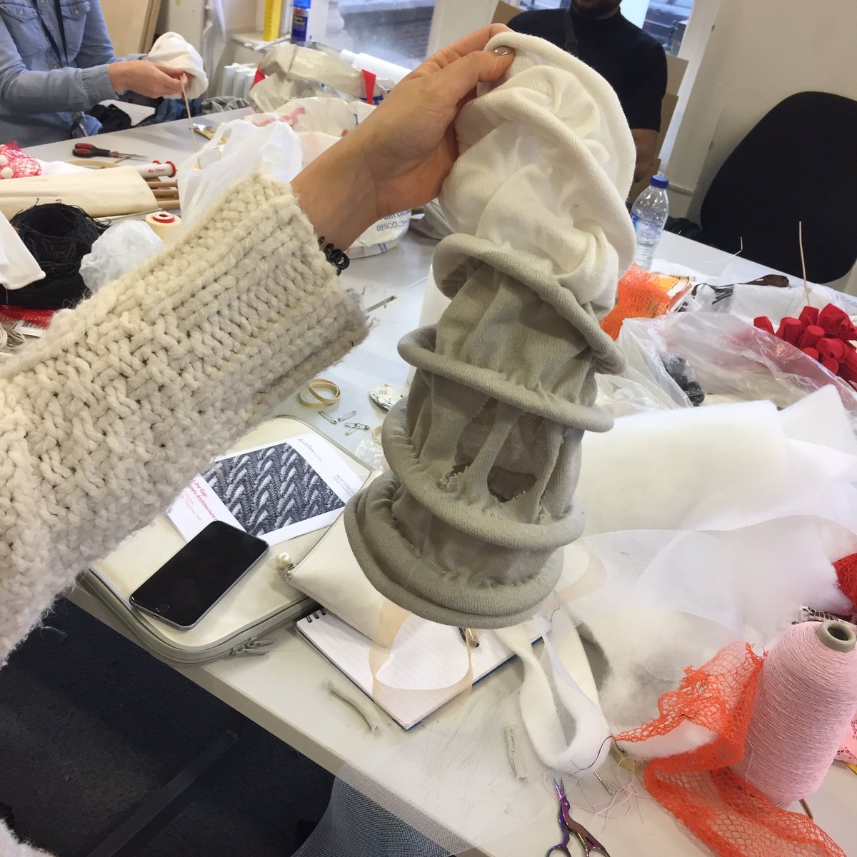 TinaDownes2's tweet photo. Inspiring first day of ArcInTex workshops @NTUArtandDesign @NTUarchitecture #knittingthegap #ntutextiledesign #quiltingspace #kineticstructures #etextiles What will tomorrow bring? https://t.co/dHesAPqcnG