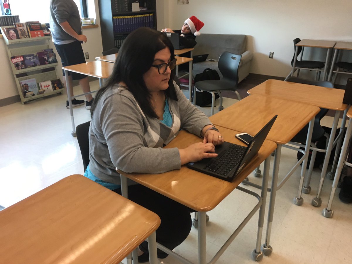 DougWickham's tweet photo. Had a #techsauce day with @LisaNewmanBHS classes using @scratch to create stories using coding for @hourofcode @BburgHSBruins #techgagement #WeTechAtBHS @MCPSTechnology https://t.co/8chLt8kQOn