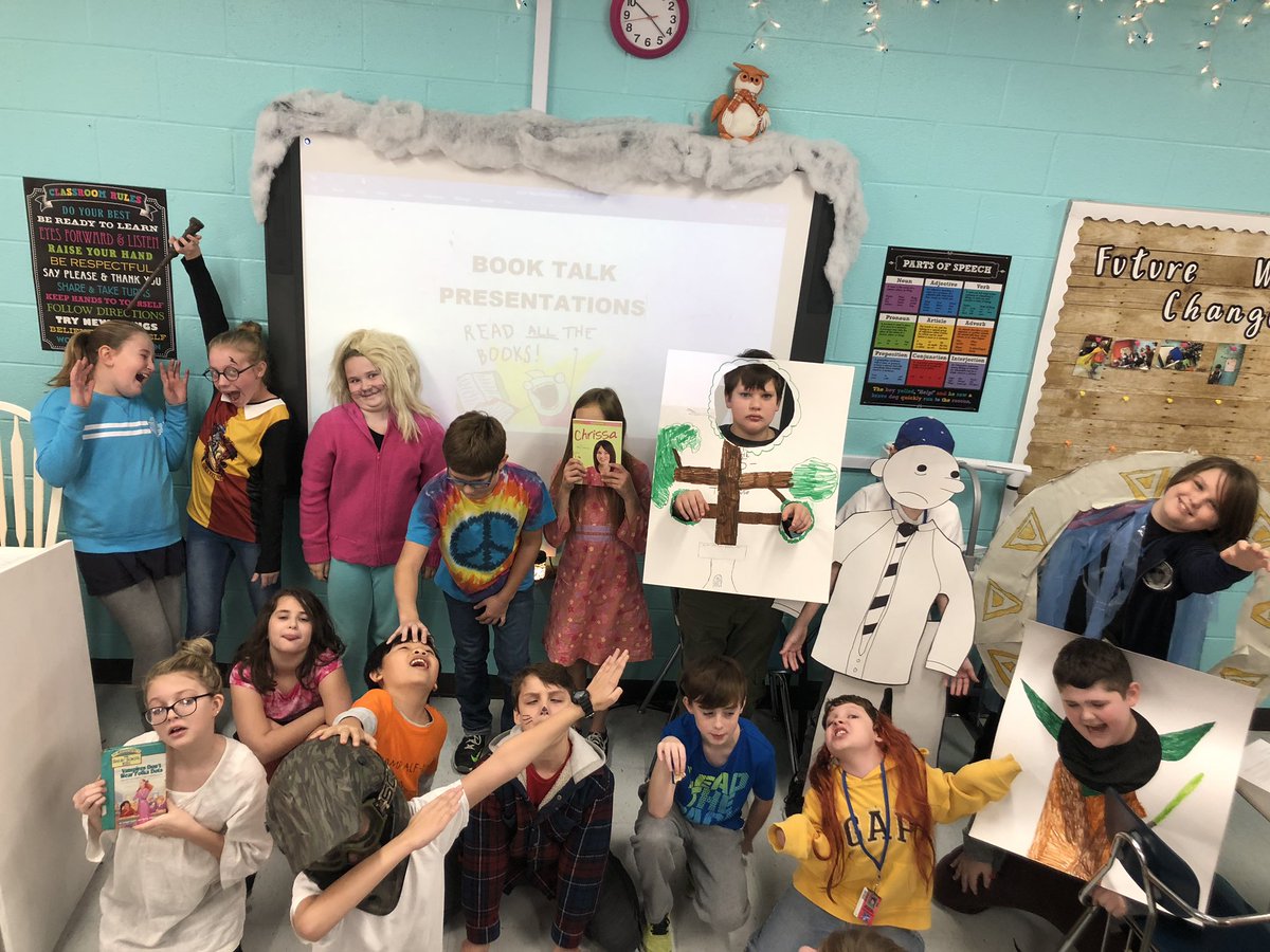MsMillerHMS's tweet photo. Last Round of Book Talks/Character Day. These students brought their “A” game! 😁 @HMSIndians  #ccsdtn #hmstntribe https://t.co/qGPqxCaeH8