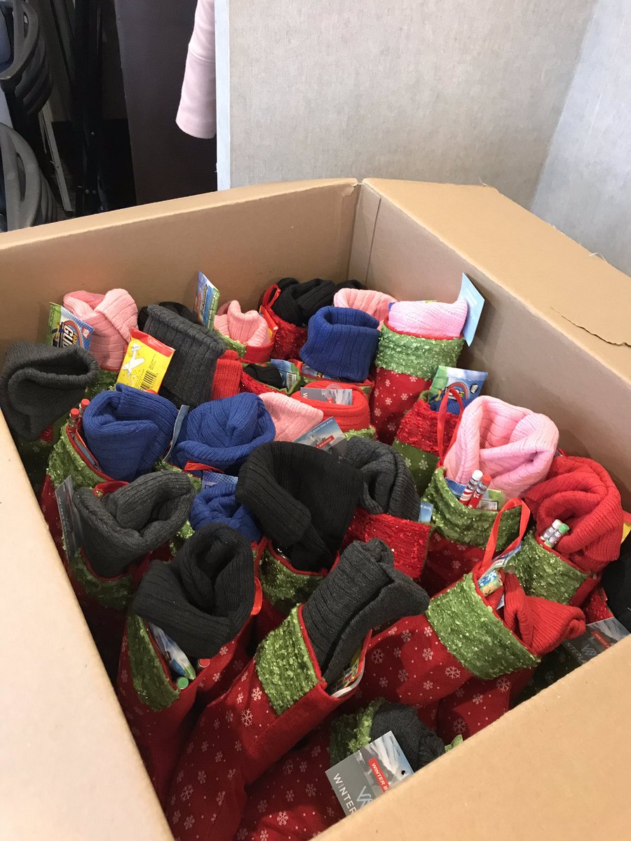 iheartCLEVE's tweet photo. At #NelaPark #GEVolunteers stuffed 216 stockings to be donated to the local @Clevekids in honor of 2018 #InternationalVolunteerDay @GELighting @currentbyge https://t.co/VRbhhK6hFJ