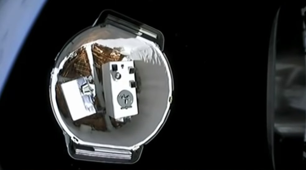 In the trunk of <a href="/SpaceX/">SpaceX</a>’s Dragon spacecraft after separation from the second stage earlier today. #GEDI lasers on the right. #Maytheforestbewithyou <a href="/GEDI_Knights/">GEDI</a> <a href="/Brown_EnvSoc/">IBES</a> <a href="/BrownUniversity/">Brown University</a> <a href="/EEB_Brown/">Brown EEOB</a>