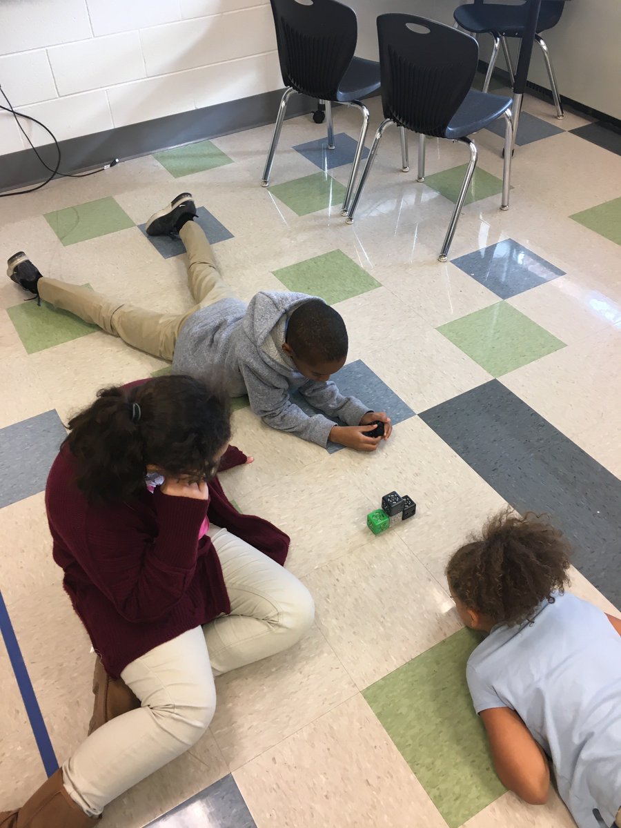 WendyMaa's tweet photo. My moment for #CSEdWeek today?  Kids that usually have a hard time finding success at school having HUGE smiles on their faces as they figured out different robotics' missions!  "Ms. Maa, watch this!!" https://t.co/rbXjSiYQ6O