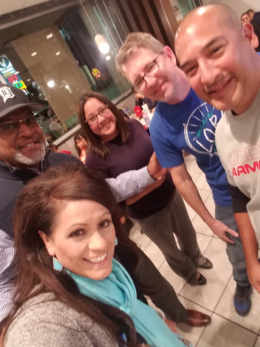 Day 1 McTeacher night! Love working with our Lobos family!
#Langleytwitter