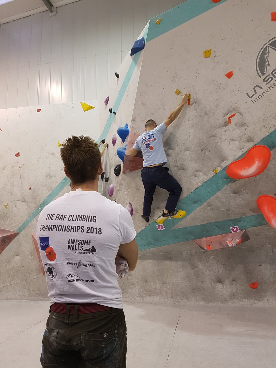 RAFMountaineer's tweet photo. Great bouldering comp today! More photos to follow...
In the military and wana try climbing? Why not join RAFMA?
@PoppyLegion @MONTANEuk @Entre_Prises @HelixTactical @RAFNewssport @RAFCentralFund
@HQRAFSport
#climb #boulder #sport #RAF #creatingwinners #RAFCF #LiveOn #ClimbOn https://t.co/BTxOeKGYM7