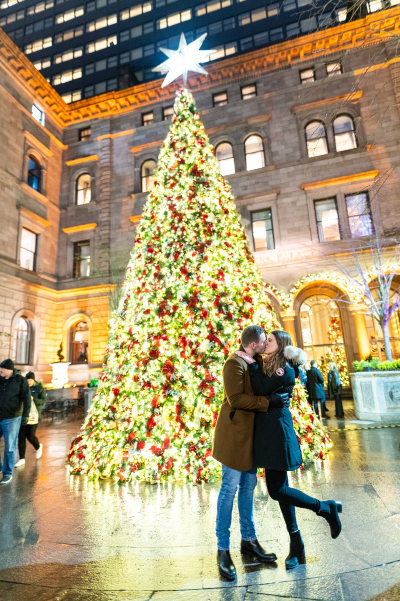 Tatiana_Caic's tweet photo. Beautiful Holiday Proposal in New York
https://t.co/nZtBZTAWau
#proposalideas #christmasmagic #holidayengagement #proposal007 #proposalinspiration #engaged #engagementring #christmasengagement 
#ido #howtheyasked #ijustsaidyes https://t.co/0iaEYPUG1w