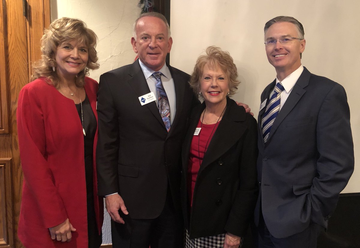 TheKaufmanGroup's tweet image. Great morning with RECSA for the 2018 Annual Government Affairs Update sponsored by Kaufman l Killen. Thanks to all who attended!