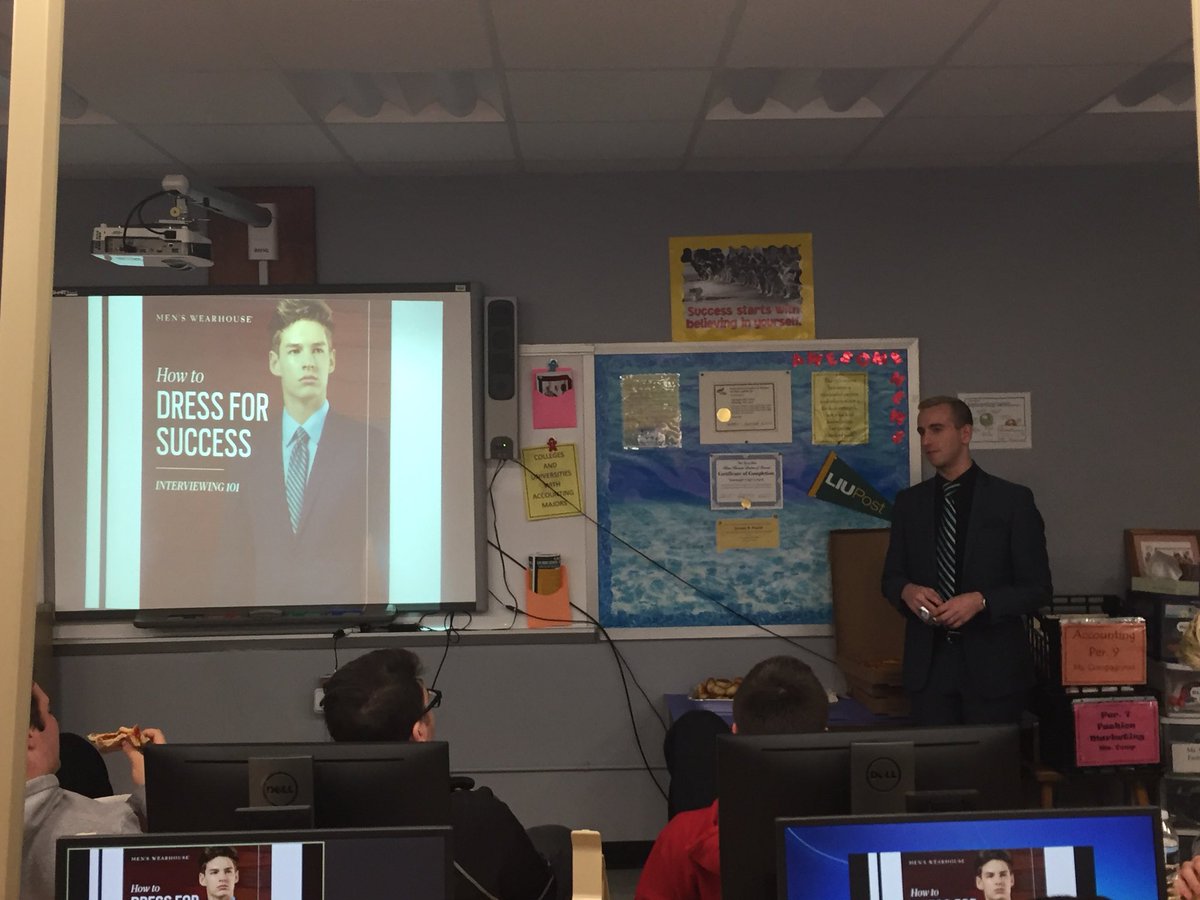 wsdlanguages's tweet photo. Ms Compagnino hosts a Dress for Success Workshop delivered by Men’s Warehouse for business students. @wantaghschools.org https://t.co/wBwb2bg7iZ