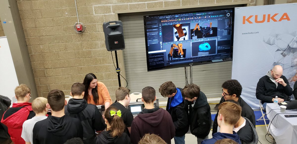 Mr_JMolloy's tweet photo. Tons of fun and interesting presentations here at #AutoSteam
At MCC https://t.co/h4KtFkXC3R