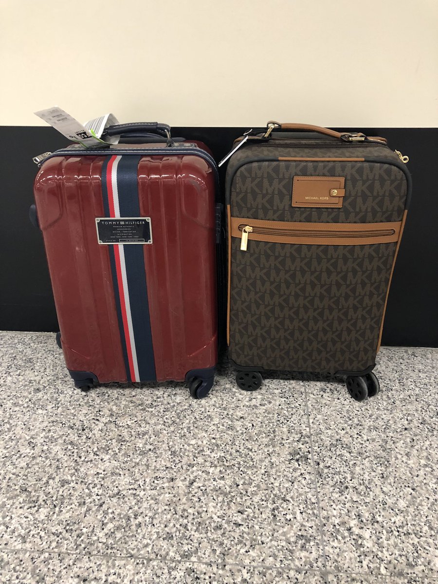 w1kblad's tweet photo. @KLM Now arrived at location with a ruined bag. I’ve added comparison pictures of a “right size bag” and my “oversized bag. 
I’ll fill out the claim form now, but I’d love to hear Your take on the difference in sizes. Thanks again. https://t.co/mS4DeyPQvO
