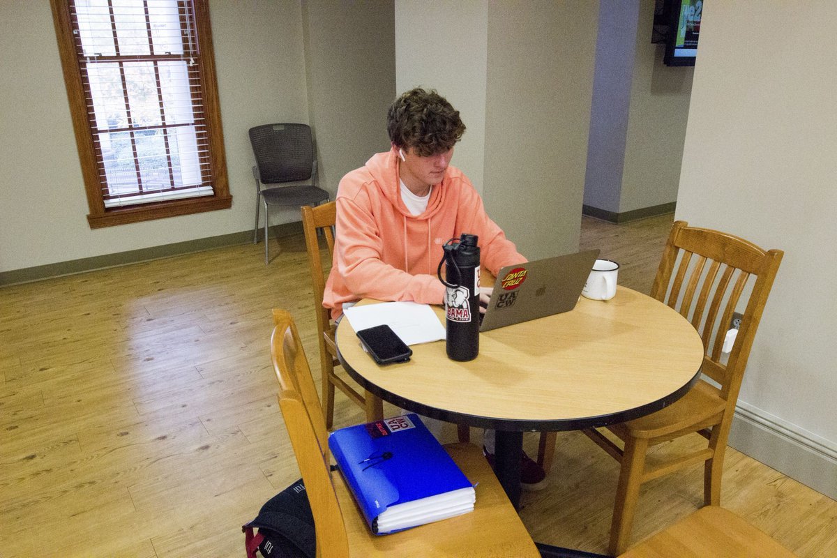 UAHousing's tweet photo. Come #Back2Bama and you'll never be far from a great study spot. Check out the study spaces in our residence halls if you're looking for a convenient alternative to the library. https://t.co/Kb0rm2MMfI